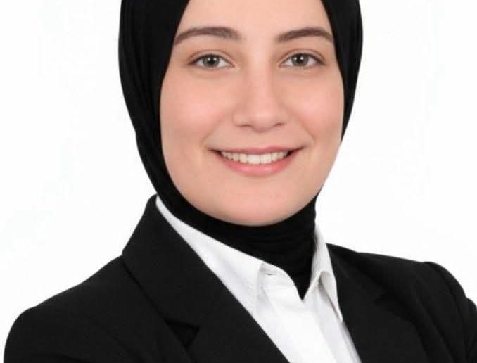 قرار وزاري بتعيين خلود بسيوني مديرًا لمكتب وزير الصناعة