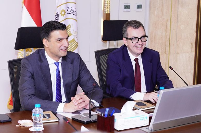 «التخطيط»: نمو الاقتصاد 5.3% بالربع الثاني بدعم الصناعات التحويلية غير البترولية