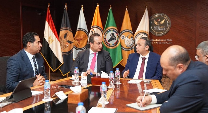 دراسة طرح بعض الكيانات الصحية في البورصة وإطلاق صناديق استثمار جديدة
