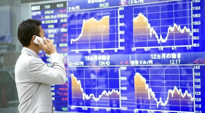 تراجع مؤشري نيكي وتوبكس في بداية تعاملات الخميس