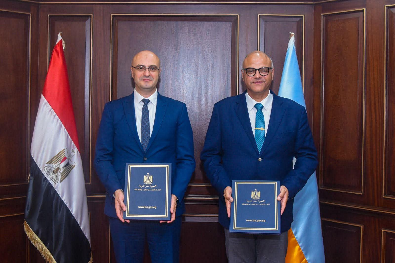 بروتوكول تعاون بين محافظة الإسكندرية وتنظيم الاتصالات لتقوية شبكات المحمول