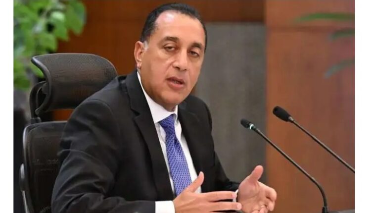 رئيس الوزراء يبدأ جولة موسعة لافتتاح وتفقد عدد من المشروعات الخدمية والتنموية بالجيزة