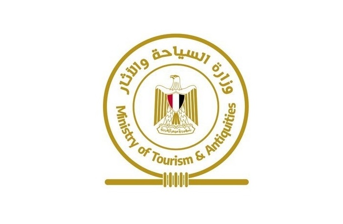 وزير السياحة يناقش استعادة الآثار المصرية المهربة مع الجانب الأمريكي
