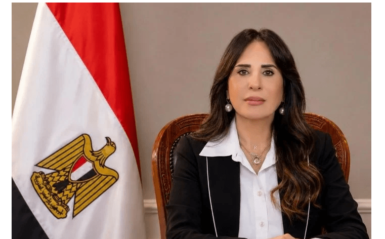 وزيرة الإسكان: اهتمام بتطوير البنية الأساسية والمرافق بالمناطق الصناعية في المدن الجديدة