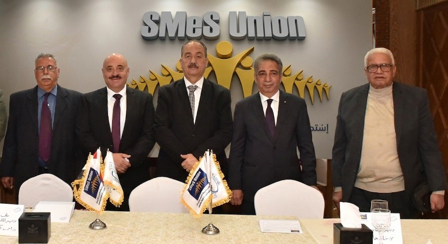 اتحاد مستثمري المشروعات يبحث تحديات الصناعة بالصعيد ويطالب بتطبيق اللامركزية الذكية
